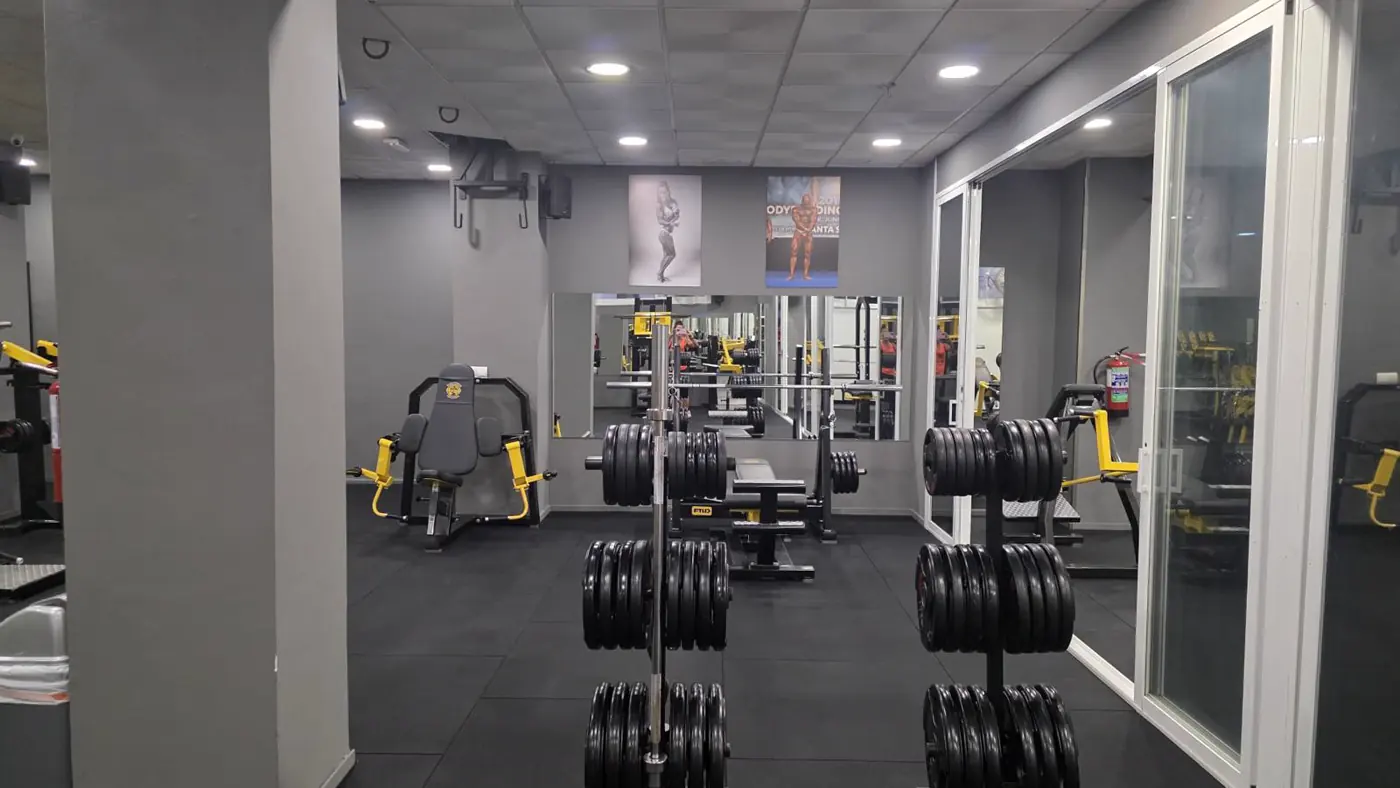 Instalaciones de Élite Fitness — Fuengirola (2)